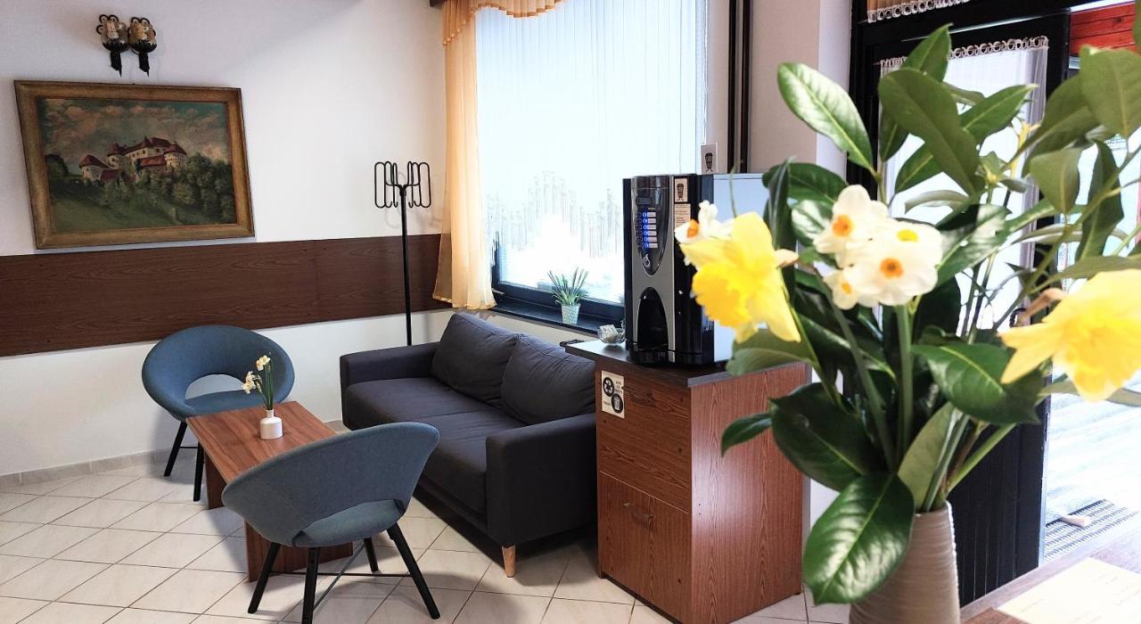 Prenocisca Mraz Apartment Velenje Bagian luar foto