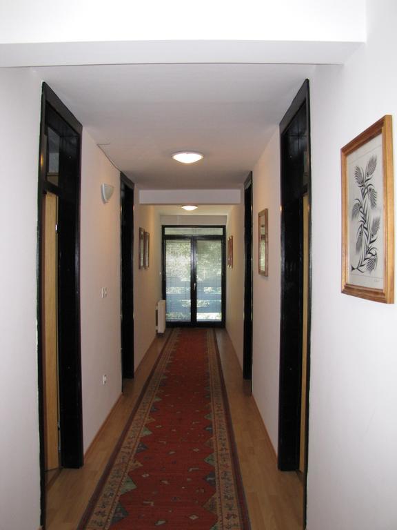 Prenocisca Mraz Apartment Velenje Bagian luar foto